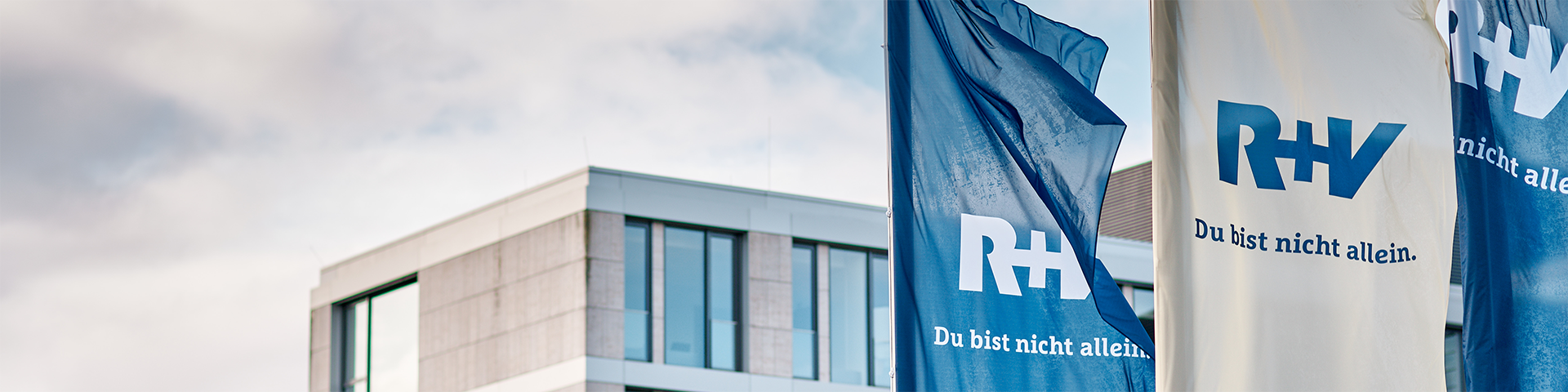 Header von R+V Allgemeine Versicherung AG